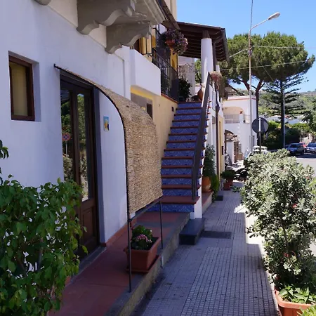 Casa Matarazzo Πανσιόν Λίπαρι